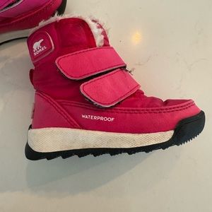 Toddler Size 4 Sorel Snowboots